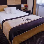 Boutique Hotel's I Milionowa 3*