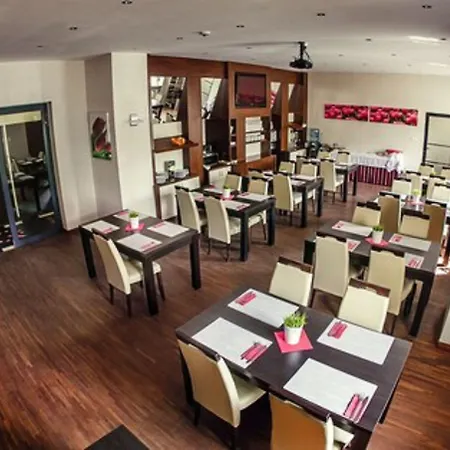 Boutique Hotel's I Milionowa Hotel apartamentowy Łódź