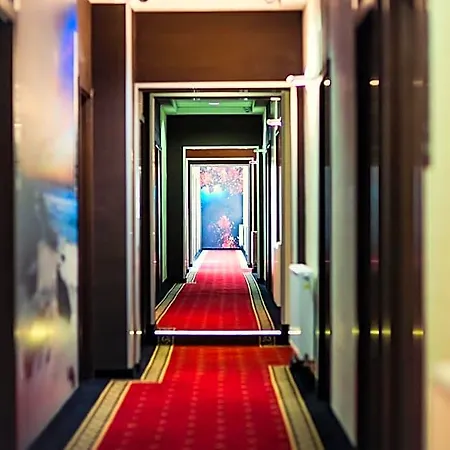 Boutique Hotel's I Milionowa