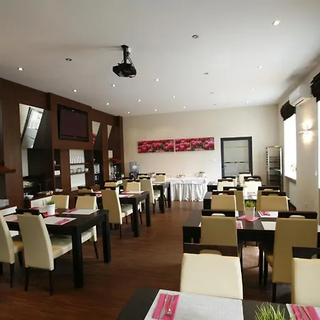 Boutique Hotel's I Milionowa Aparthotel