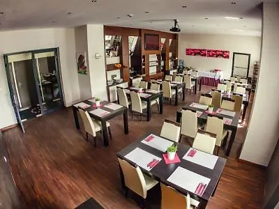 Boutique Hotel's I Milionowa